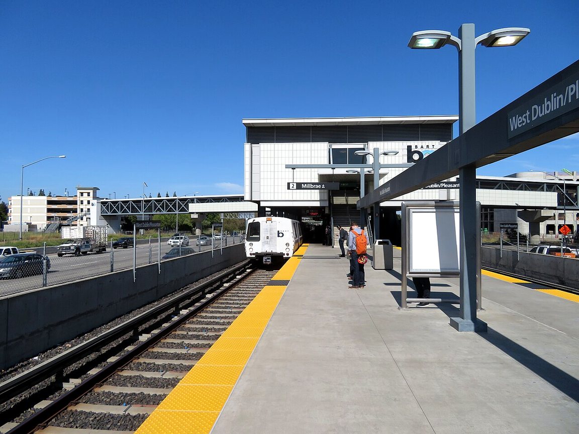 BART train at West Dublin / Pleasanton station